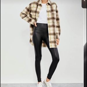 Aritzia Daria Wilfred Vegan Leather leggings!